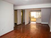 Venta de amplia casa en Urb. Valdiviezo SMP