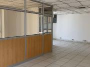 oportunidad ! Venta/Alquiler de amplia oficina Edificio...