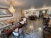 VENTA DE AMPLIO APARTAMENTO EN EL BARRIO LAURELES DE...