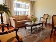 VENTA DE AMPLIO Y LUMINOSO DEPARTAMENTO EN SAN ISIDRO