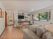 Venta de apartamento amoblado en Calle 11, Poblado