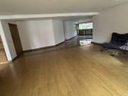 VENTA DE APARTAMENTO EN EL POBLADO PARA REMODELAR SECTOR...