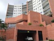 VENTA DE APARTAMENTO EN JUANAMBÚ, AL OESTE