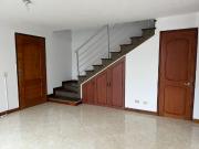 VENTA DE APARTAMENTO EN LA LOMA DE LOS BERNAL PARTE BAJA...