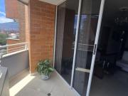 VENTA DE APARTAMENTO EN LAURELES: S