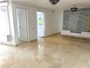 VENTA DE APARTAMENTO EN LAURELES SEGUNDO PARQUE CON...