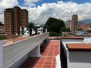 VENTA DE APARTAMENTO EN LOS COLORES CON TERRAZA