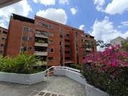 Venta de Apartamento Las Esmeraldas Piscina y Vigilancia