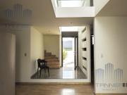 VENTA DE BELLA CASA EN FRACCIONAMIENTO LOMAS DEL SOL....