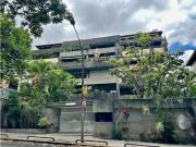 VENTA DE BELLO APARTAMENTO EN LA CASTELLANA DE 320M2