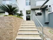 Venta Dúplex en Surco, Urb. Vista Alegre, Frente a parque