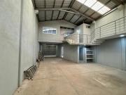 VENTA DE BODEGA CON JARDÍN Y TAPANCO HÉROES DE LA NACIÓN...