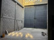 Venta de bodega industrial a 150 metros del anillo vial...