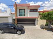 VENTA DE BONITA CASA EN TEPIC NAYARIT