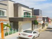 VENTA DE BONITA CASA EN XALAPA VERACRUZ