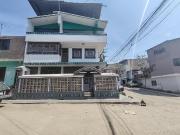 Casa en venta Villa el Salvador En esquina 190m2