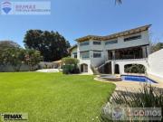Venta de casa, 1,869 m2 de terreno, Parques Sumiya,...