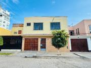 Venta De Casa 2 Pisos Urb Primavera