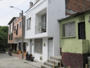 VENTA DE CASA 2 RENTAS INDEPENDIENTES BARRIO BELMONTE... VENTA DE CASA 2 RENTAS INDEPENDIENTES BARRIO BELMONTE...