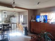 VENTA DE CASA 3 AMB CON PATIO SANTA ANA GLEW