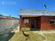 Venta de casa 3 ambientes con Cochera en Florencio Varela