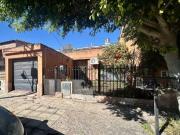 Venta de casa 3 ambientes con cochera en Villa Adelina....