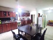 VENTA DE CASA 3 DORMITORIO MAS 2 DPTOS DE UN DORM