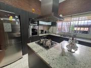 venta de casa 3 dormitorios 2 baños 3 cocheras