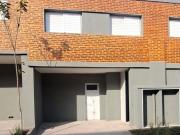Venta de Casa 3 dormitorios. Barrio cerrado