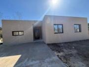 VENTA DE CASA 3 DORMITORIOS BARRIO SIN EXPENSAS FINANCIA...