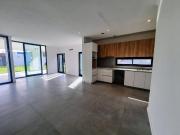 Venta de Casa 3 dormitorios en Barrio Cerrado Puerto Roldan