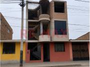 Venta De Casa 3 Pisos En Laredo