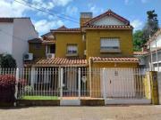 VENTA DE CASA 4 AMBIENTES EN RAMOS MEJIA