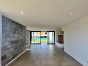 Venta de casa 4 ambientes a estrenar en Rumenco Joven