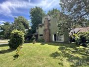 Venta de casa 4 ambientes con piscina y cochera en...