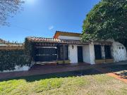 VENTA DE CASA 4AMB+QUINCHO+COCHERA+GALPON EN MERLO