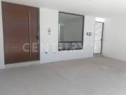VENTA DE CASA, 4RECÁMARAS, ROOF, 2ESTACIONAMIENTOS,...