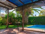 VENTA DE CASA 5 AMBIENTES ADROGUE CENTRO PILETA