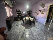 Venta de casa 5 ambientes con patio en Wilde