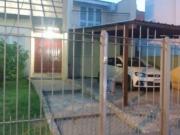 Venta de Casa 5 ambientes en dos plantas con piscina y...