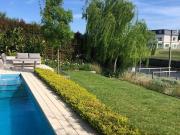 Venta de casa 5 ambientes en El Yacht