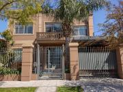 Venta de Casa 5 o mas ambientes en Almirante Brown Glew