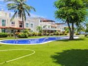Venta de Casa a 200 metros de la laguna, en Marina...