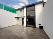 Venta de casa a 5 min de Galerías Atizapán