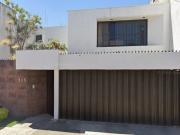 VENTA DE CASA A COSTO POR DEBAJO DEL VALOR COMERCIAL...