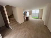 VENTA DE CASA A ESTRENAR 3 DORMITORIOS EN TUMBACO AAG