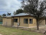 Venta de Casa a Estrenar de 4 ambientes Barrio los Molles