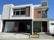 Venta de Casa a Estrenar llave en mano en Carolco