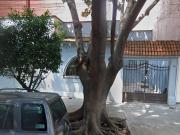 Venta de casa a precio de remate en col del Valle Sur,...