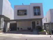 VENTA DE CASA A PRECIO DE REMATE EN Cto. Parque Loreto,...